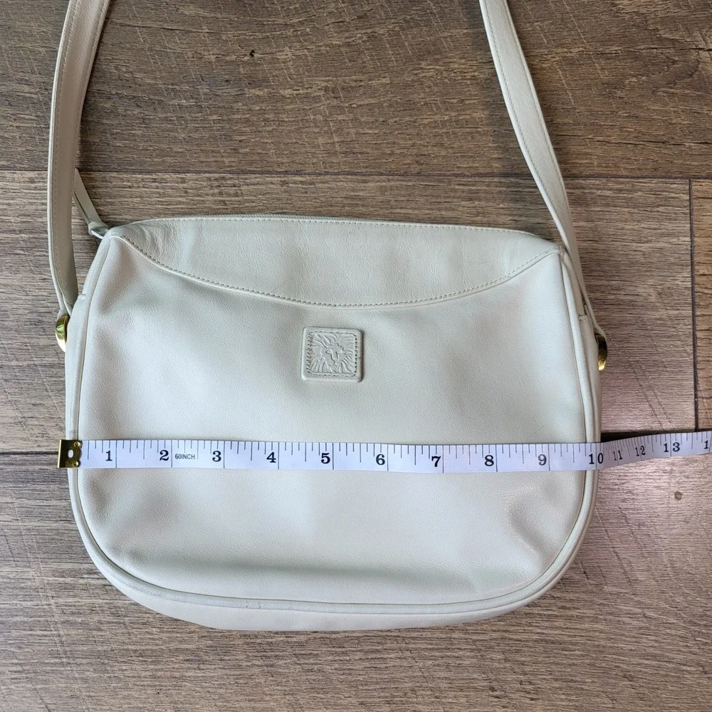 Anne Klein by Calderon Vintage Cream Leather Crossbody Bag Gold Lion Logo